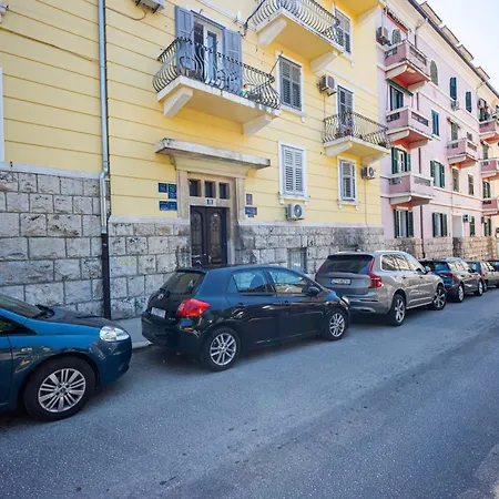 Splitski Dir Apartamento *